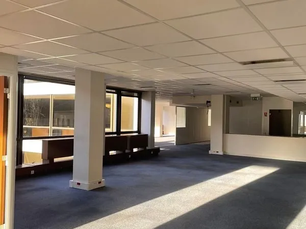 BOREAL propose à la vente 417 m² de bureaux à Saint-Cloud