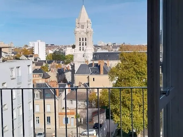 Appartement Orleans 4 pièce(s) 93 m² au pied du tram