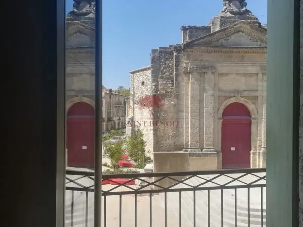 EXCLUSIVIE LOCATION Aniane - Appartement 2 pièces au 1er étage avec cave au RDC