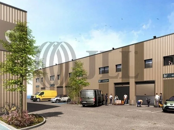 Local d'activité 1056 m²