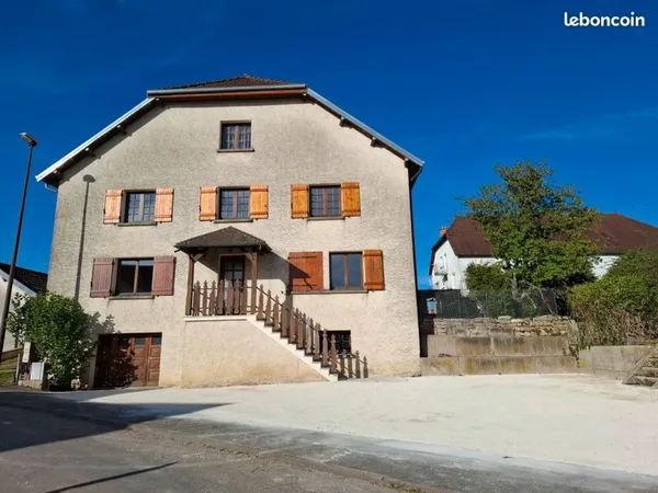Maison de village