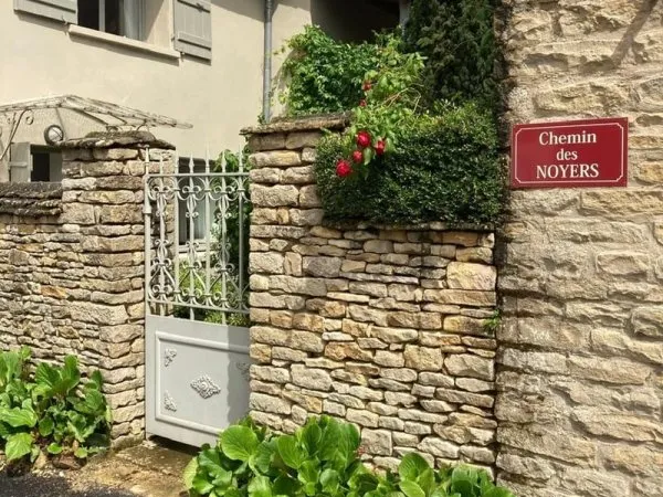 Bourgone Cote Chalonnaise, Maison Pleine De Charme