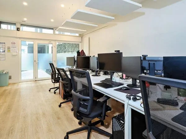 Bureaux 72 m²