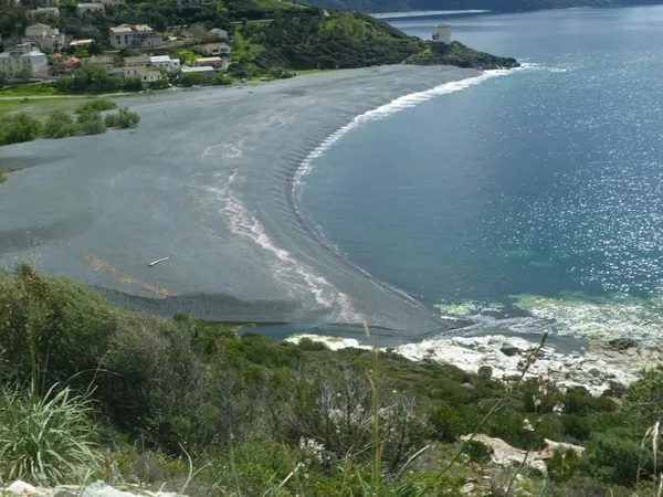 MAISON EN VIAGER A OLCANI CAP CORSE à 15 mn des plages