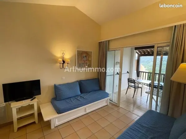 Appartement 3 pièces 42 m²