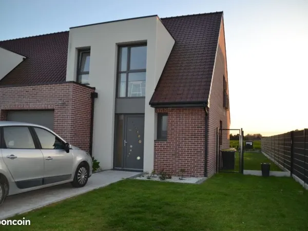 Loue Maison semi individuelle récente