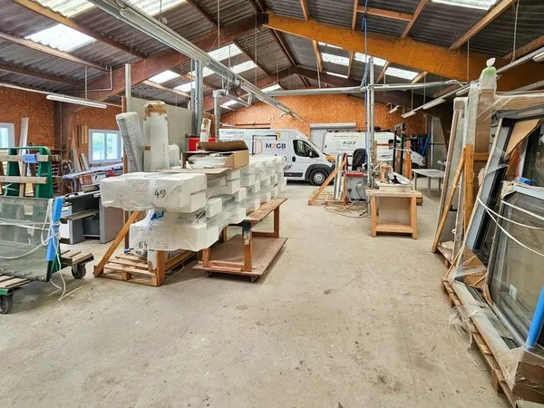 Bureaux 5 pièces 500 m²