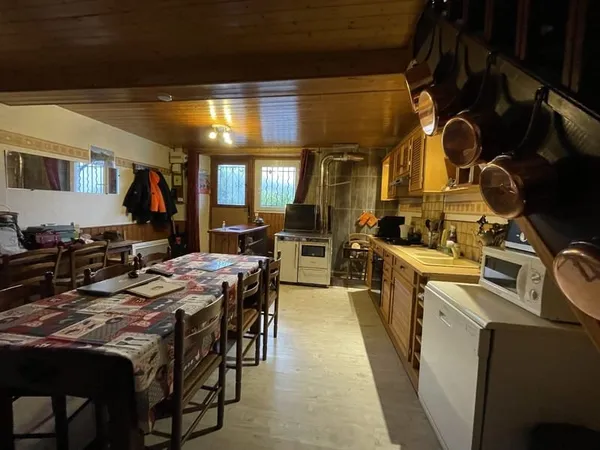 Maison Vente Saint-Jacques-des-Blats 4p 79m² 111000€
