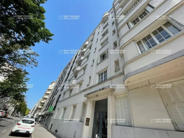 Bureaux 97 m²