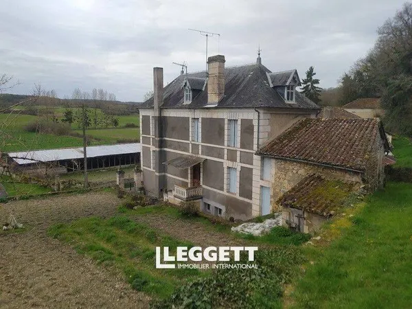 Boutique 6 pièces 156 m²