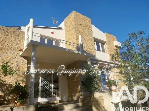 Vente Maison traditionnelle 8 pièces