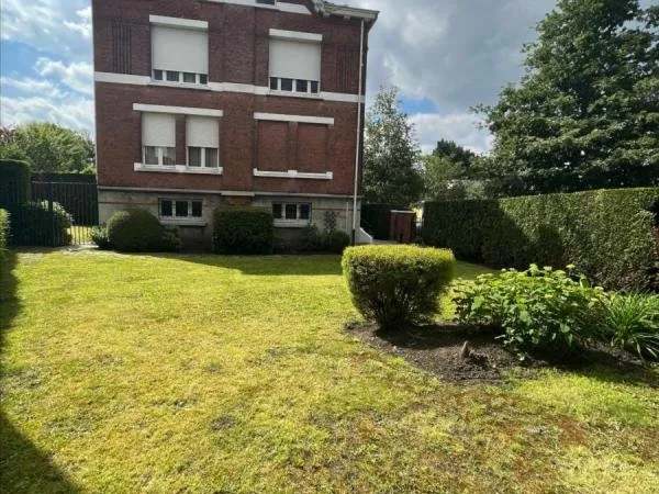 A VENDRE LAMBERSART Bourg, maison Familiale de 180m2 habitables