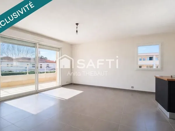 Frejus- Proche du port, appartement 51 m²