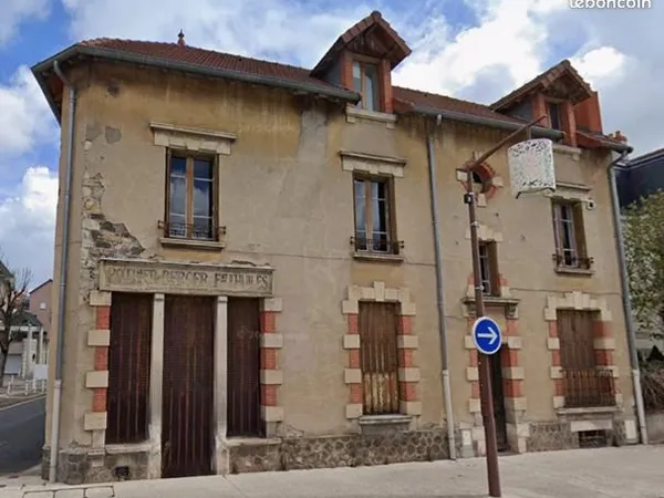 Maison 6 pièces 250 m²