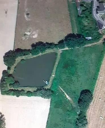 Terrain avec plan d'eau Saint LEGER 53