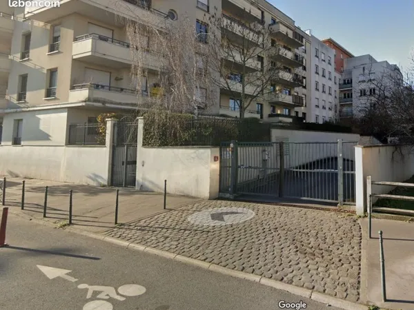Parking Métro Gabriel Péri