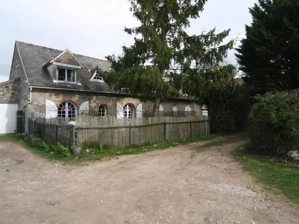 Immeuble 1180 m²