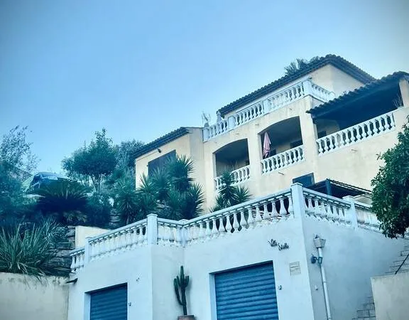 Maison 6 pièces 200 m²