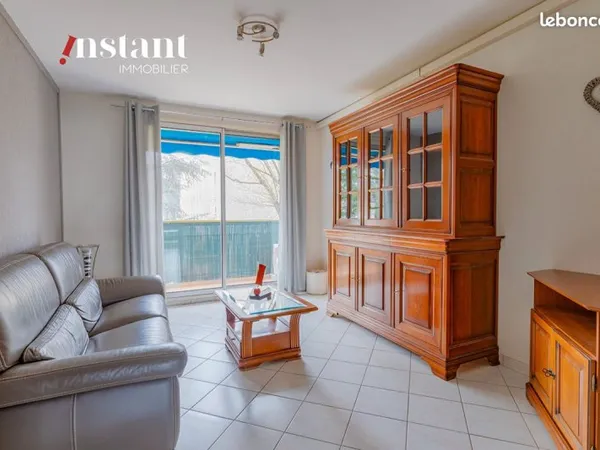 Appartement 2 pièces 67 m²