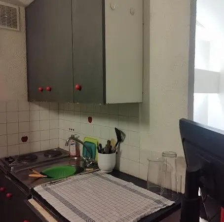 Studio 1 pièce 18 m²