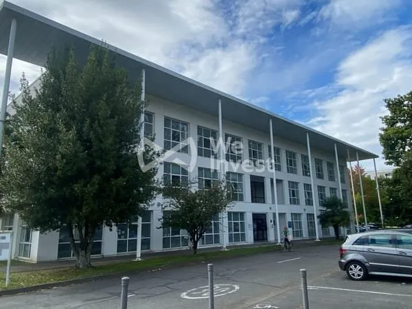 A SAISIR Bureaux 200 m2