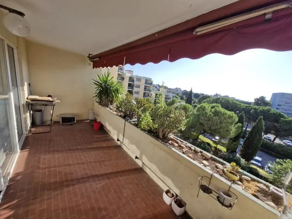 Appartement T4 de 111 m2, quartier Boutonnet