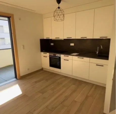Appartement neuf à louer avec terrasse - Centre de Saint-Louis