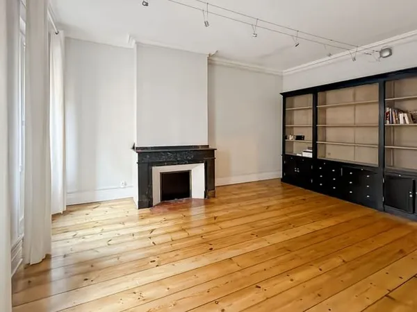 Appartement 4 pièces 126 m²
