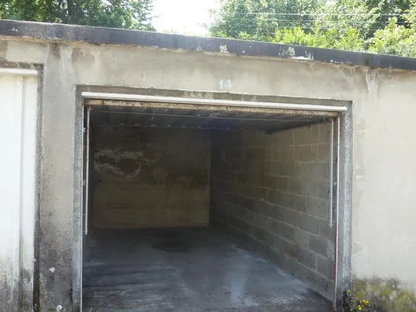 Box fermé en extérieur