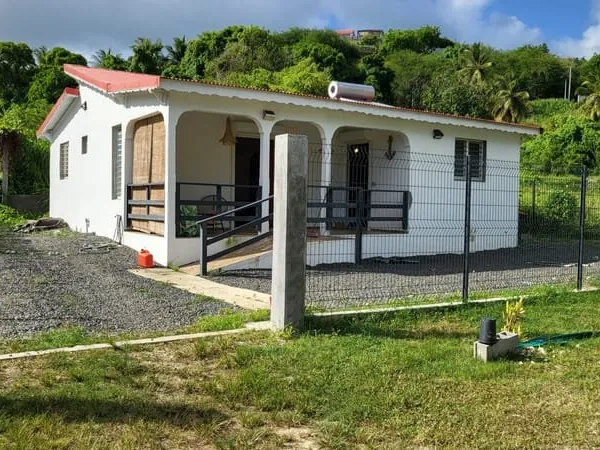 Charmante et récente maison en campagne