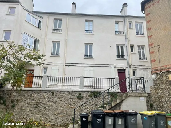2 pièces plein centre