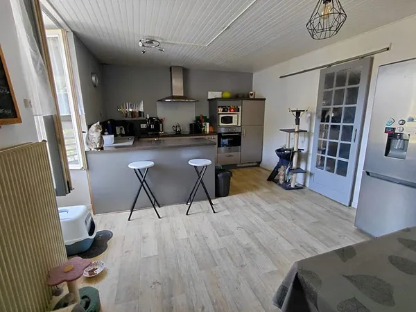 Maison Vezac 4 pièce(s) 110 m2