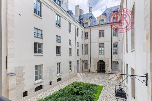 Appartement 4 pièces 95 m²