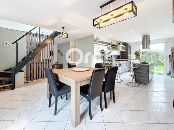 Maison 5 pièces 132 m²