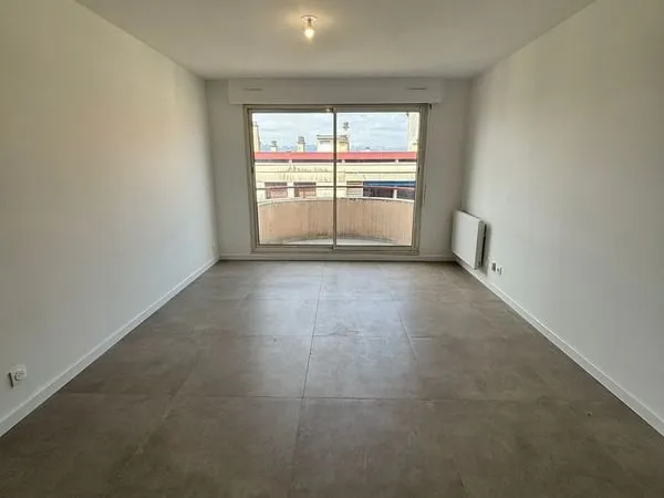 T2 45,35 m² - Centre Annemasse - Parking privé en garage - Balcon