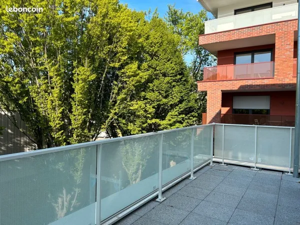 STRASBOURG - Studio meublé avec terrasse