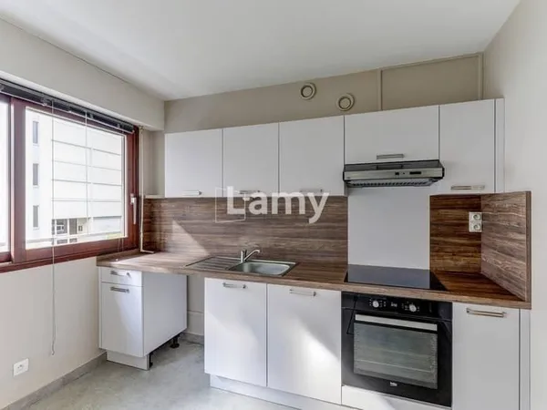 Appartement 5 pièces 96 m²