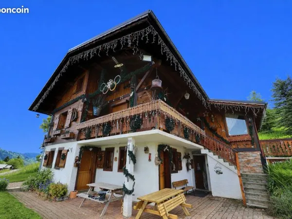 Chalet 169m2 à 100m des remontées mécaniques Terrain 1939m2