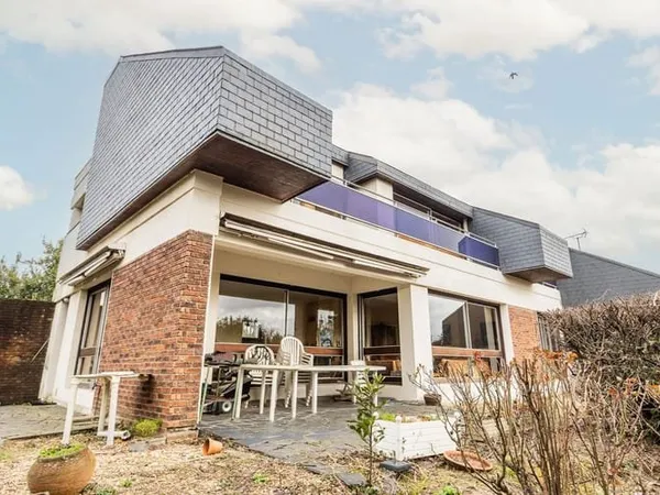Maison 6 pièces 171 m²