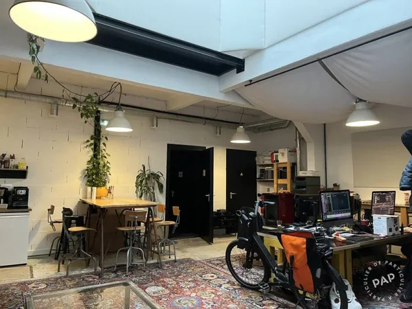 Studio 195 m²