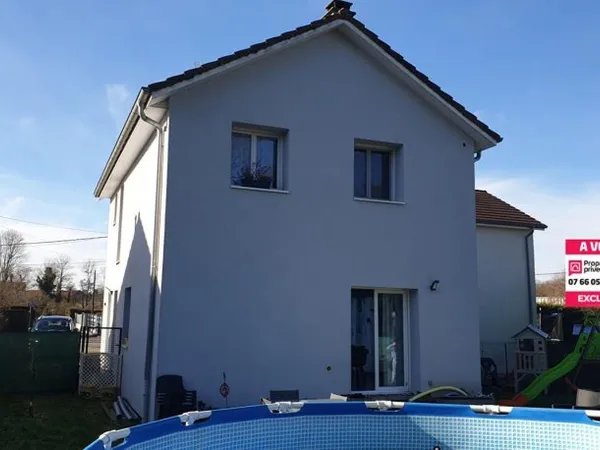 Maison 5 pièces de 100 m²
