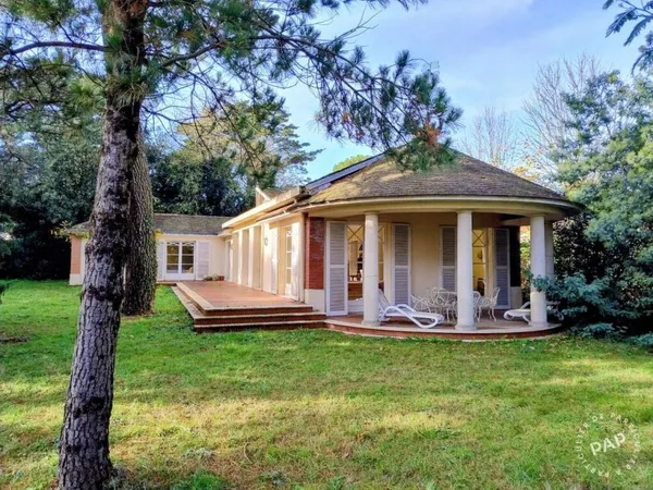 Maison 6 pièces 212 m²
