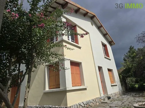 Ensemble de 2 maisons 5 pièces