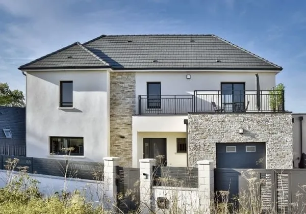 Maison 8 pièces 140 m²