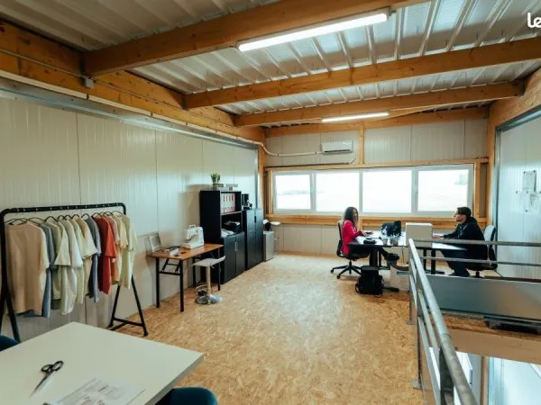 Local d'activité 96 m²