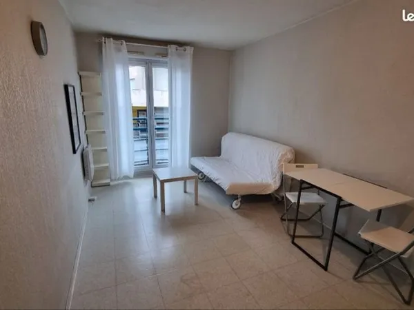 Studio 19 m2