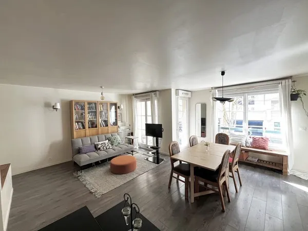 3 PIECES - MEUBLE - COURBEVOIE