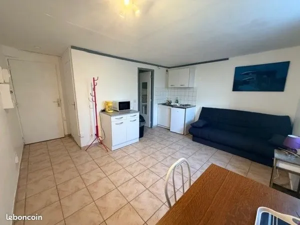 Studio meublé