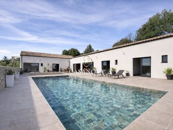 Superbe Villa Contemporaine (2025) - conception originale - 1780 m² de terrain - Piscine- Vue Panora