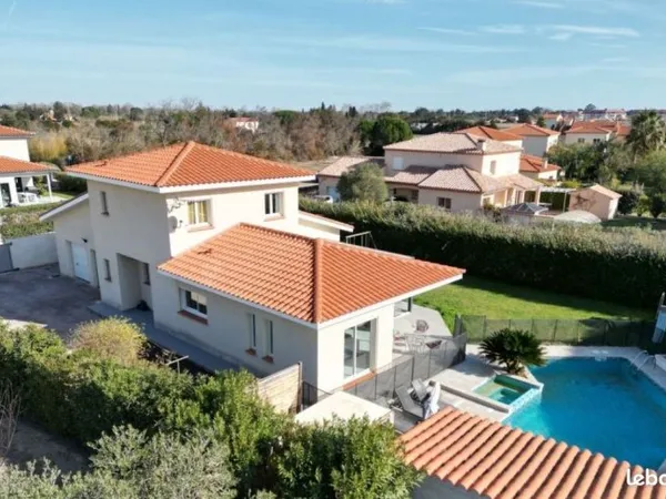 Maison 4 faces 165 m2